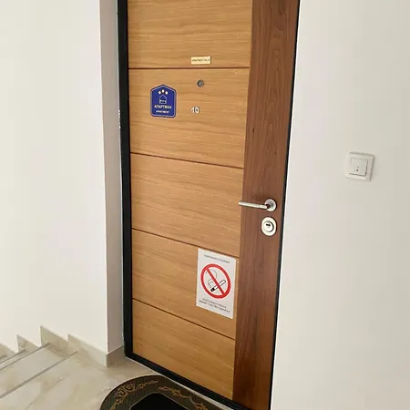 No10 *