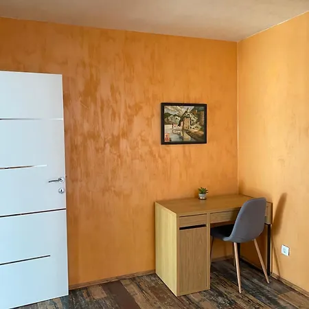 Apartment No10 *